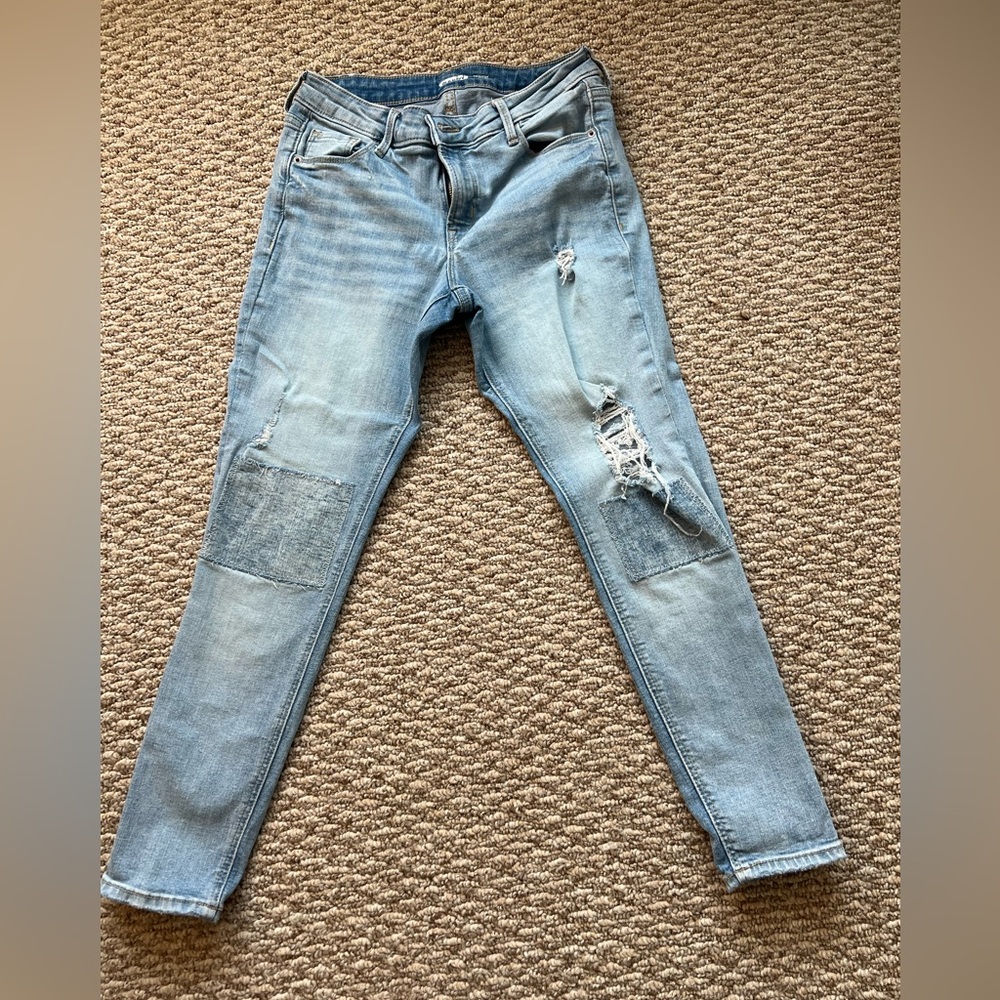 Used Old navy blue jean size 6 short